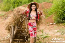 江南才子唐伯虎在村姑面前出丑