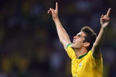 巴西足球队卡卡的资料