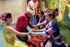 傣族结婚有什么习俗