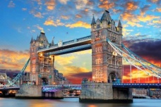 伦敦塔桥在哪个国家