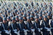 智利军服为什么像纳粹