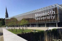 梅努斯大学简介