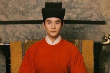 宋仁宗的勤俭仁厚体现在哪里