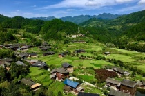 关田山苗寨有什么特色