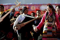 藏族农业地区穿什么类型的藏服