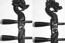 纳西胡琴长什么样子