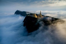 佛教四大名山之峨眉山
