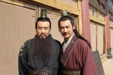 秦始皇的孩子跟他姓吗