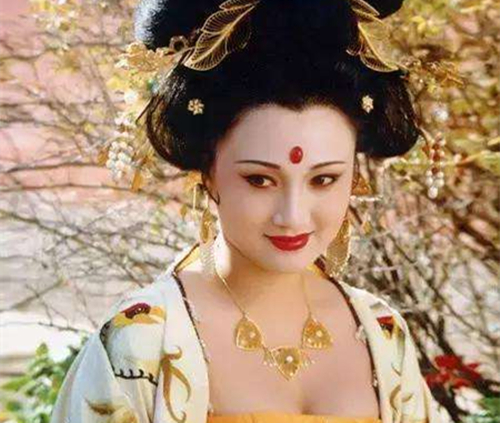 杨玉环第一次出宫