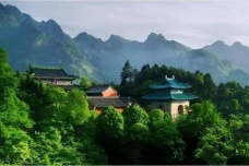 寺庙为何都建在山上