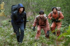 《重启》铁三角营救众人到雷城外围