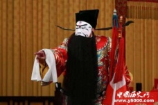 戏曲中曹操白脸的原因