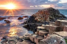 爱尔兰巨人之路形成的原因