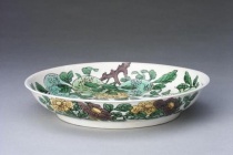 唐三彩与素三彩的区别是什么