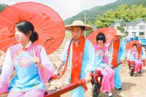 天贶节请姑姑的习俗