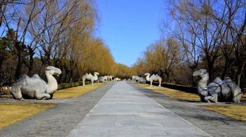 十三陵神路介绍