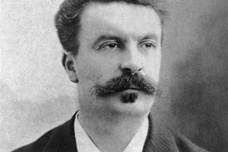 1893年7月6日：莫泊桑逝世