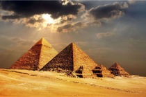 金字塔的八大未解之谜