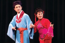 黄梅戏夫妻观灯的剧情是怎样的