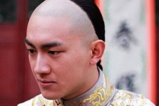 康熙会传位给雍正真的是因为雍正篡改了遗诏吗