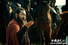 曹操被称为奸雄的原因