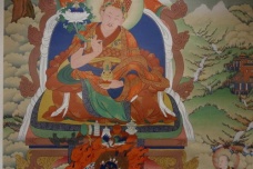 明朝在西藏施行的多封众建是什么