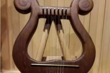 《最后的晚餐》中隐藏的乐谱