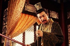 贾政痛打宝玉的过程