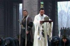 刘邦能先入关中的原因