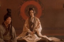 秦始皇的母亲是谁