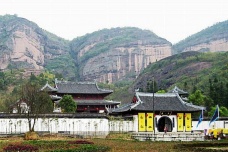 天师张道陵西入四川创道教