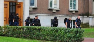 2011年8月11日：爱沙尼亚国防部大楼枪击事件