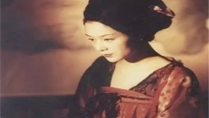 首次登场：神龙之变