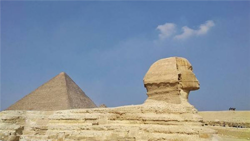 金字塔的竖井是通往天际吗