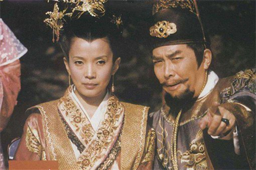 马皇后在世朱棣还敢反吗