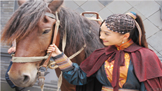 《十二金钱镖》