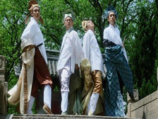 唐伯虎为活命裸奔街头