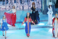 俄罗斯现代服饰的特点