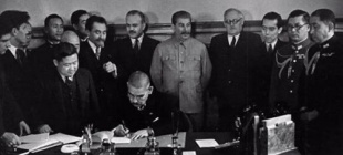 1939年8月23日：《苏德互不侵犯条约》签订