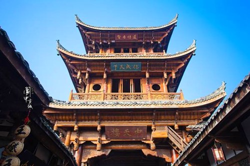 阆中古城