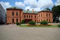 白俄罗斯国立经济大学简介