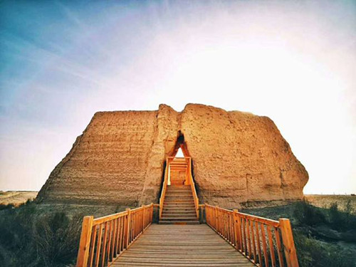 玉门关雅丹魔鬼城