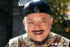 乾隆一直留着和珅不杀的原因