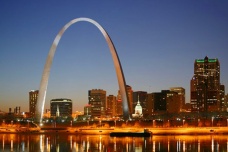 西进运动纪念碑是什么建筑