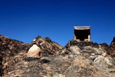 三危山位于哪里