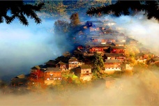 苗族为什么遍布世界各地