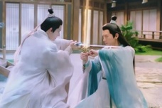 《琉璃》司凤和昊辰为璇玑大打出手