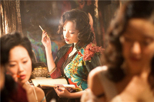 张爱玲《第一炉香》唯美语段