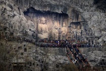 龙门石窟是什么样的