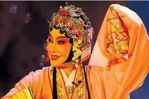 粤剧的妆容特点是什么